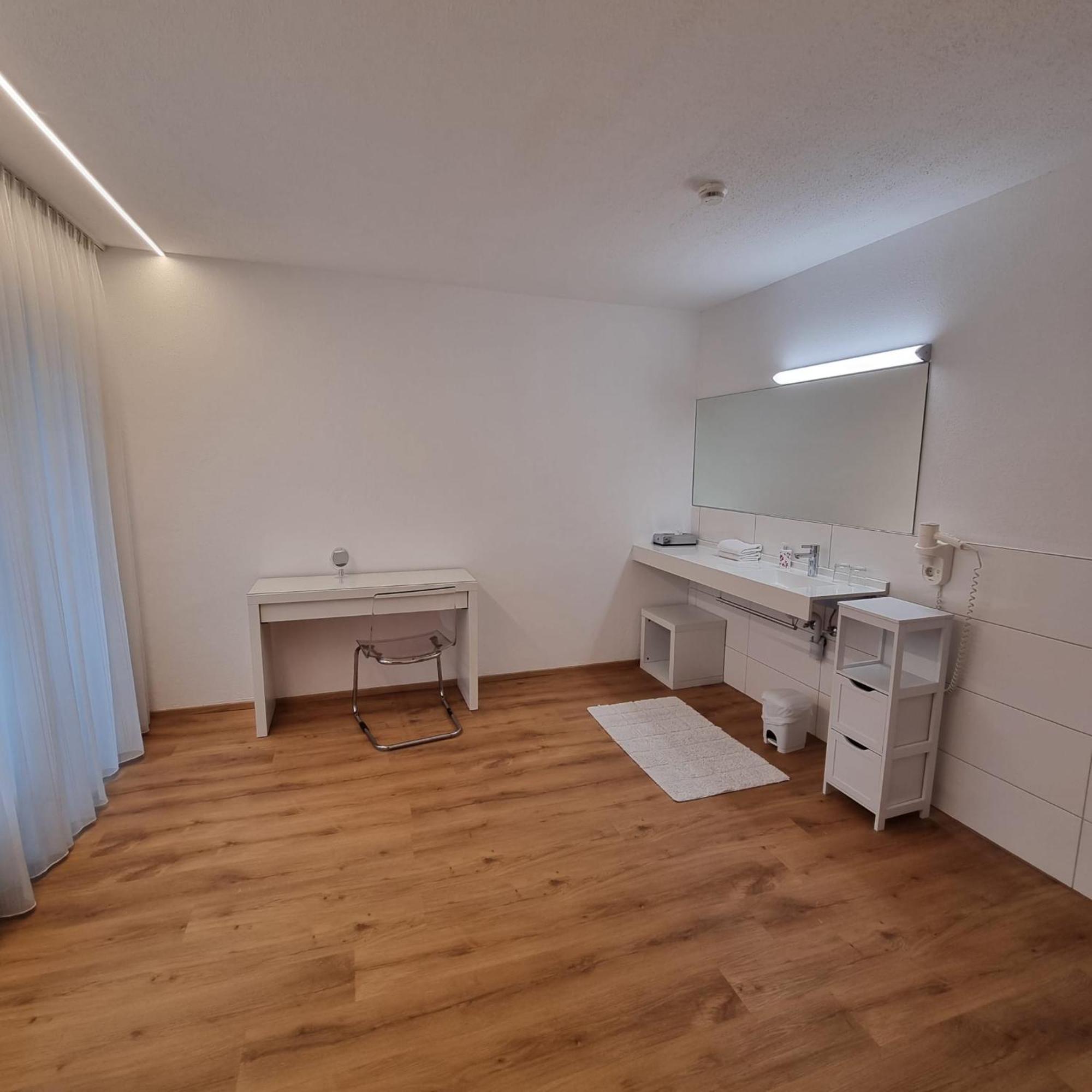 Hotel Central Bregencja Zewnętrze zdjęcie