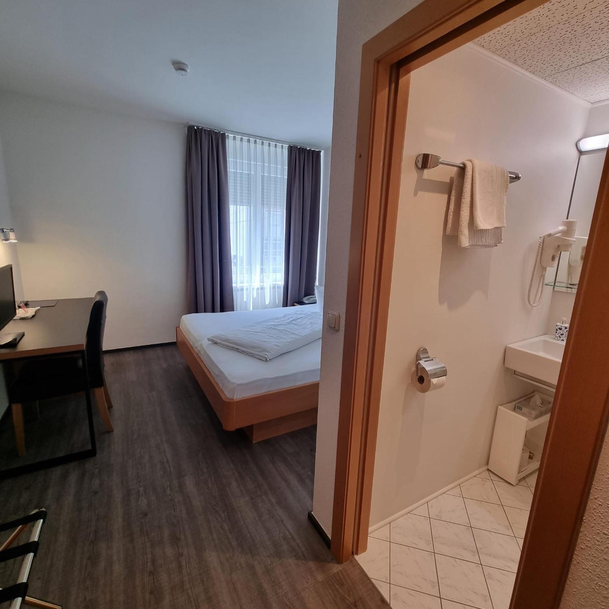 Hotel Central Bregencja Zewnętrze zdjęcie